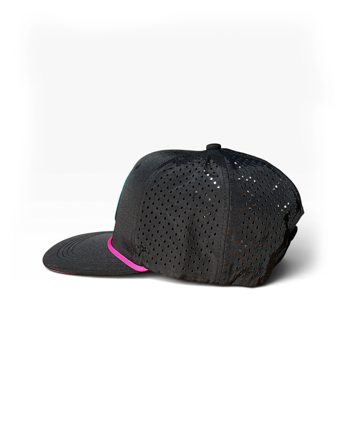 Cosmo Black Vice Badge Snap Back